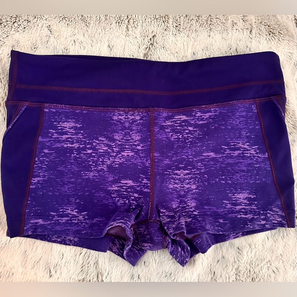SOLD!!  Athleta Boy Short